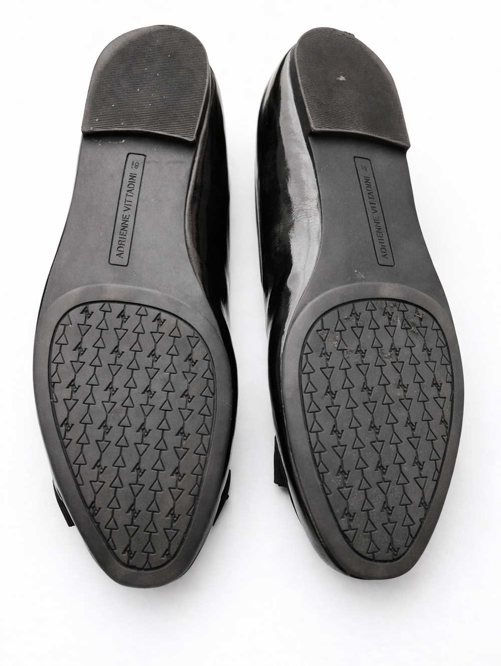Adrienne Vittadini Black Patent Ballet Flats with Bow Accent Size 8.5 - Picture 4 of 4